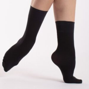 Intermezzo Saumattomat Sukat, mustat