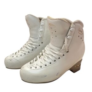 Käytetyt taitoluistimet – Edea Chorus koko 225